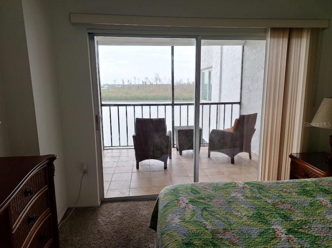 POINTE ON MIDNIGHT PASS - Residential Lease