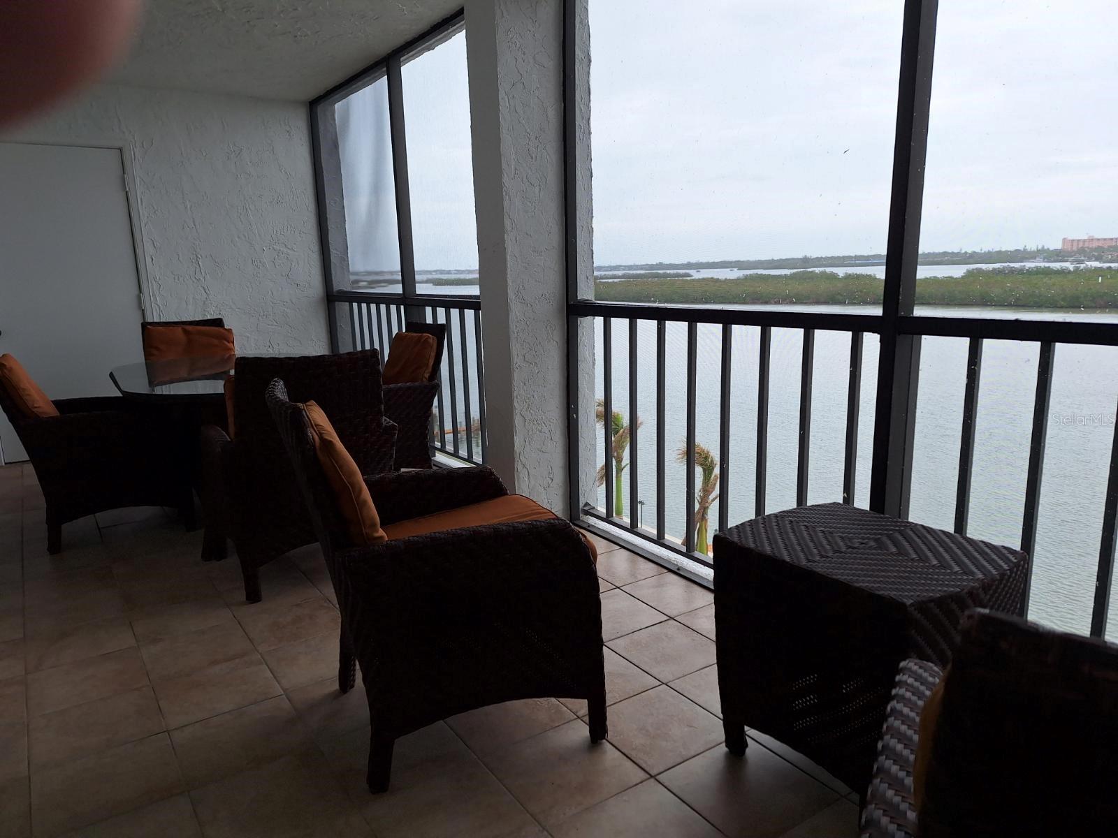POINTE ON MIDNIGHT PASS - Residential Lease