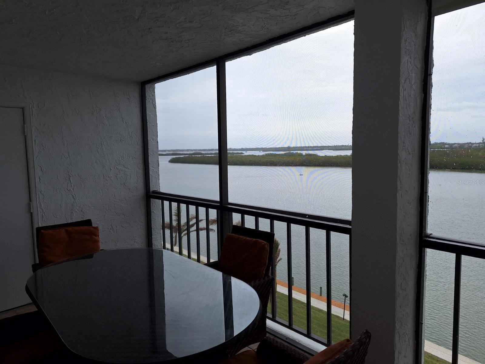 POINTE ON MIDNIGHT PASS - Residential Lease