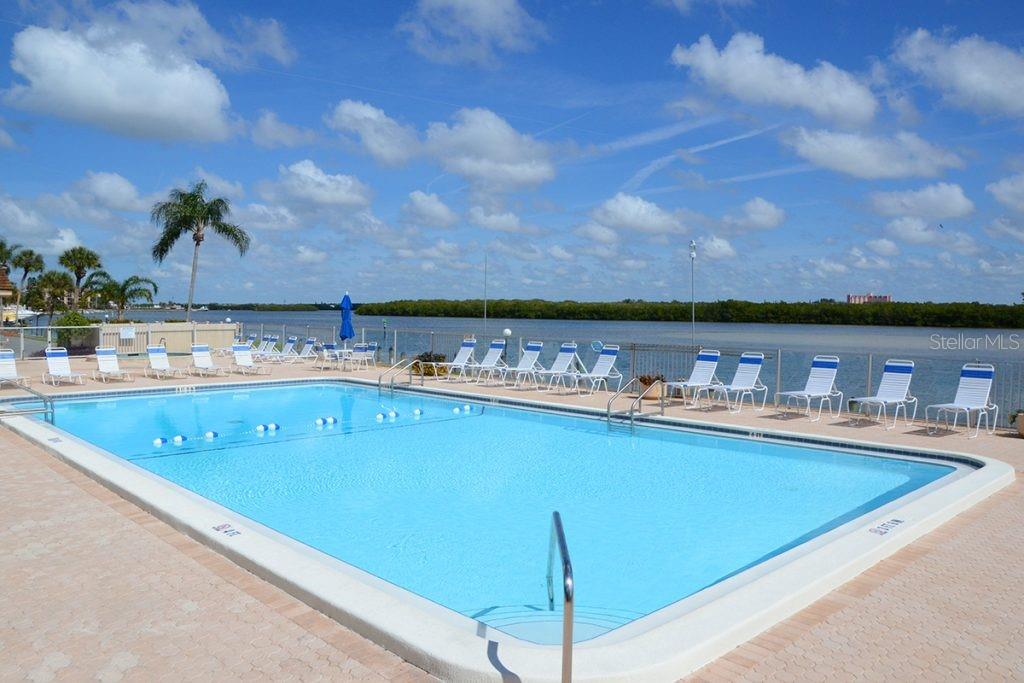 POINTE ON MIDNIGHT PASS - Residential Lease