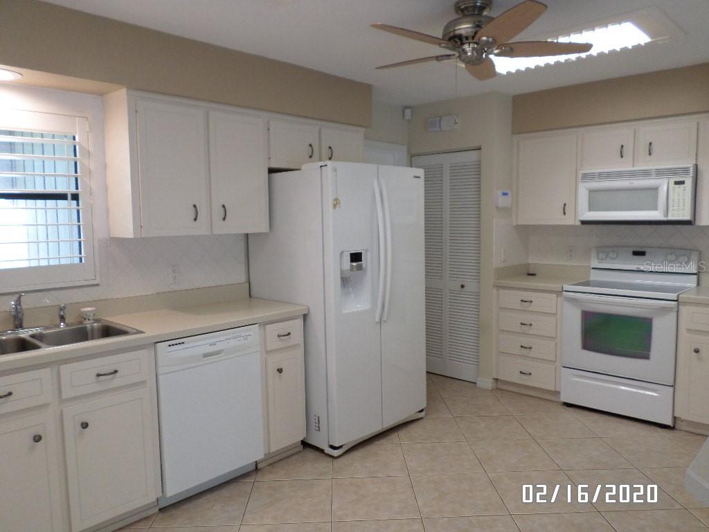 Florida Shores 01 - Residential