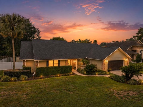 Photo of 1020 SW 32nd Lane, Ocala, FL 34471 (MLS # OM731296)