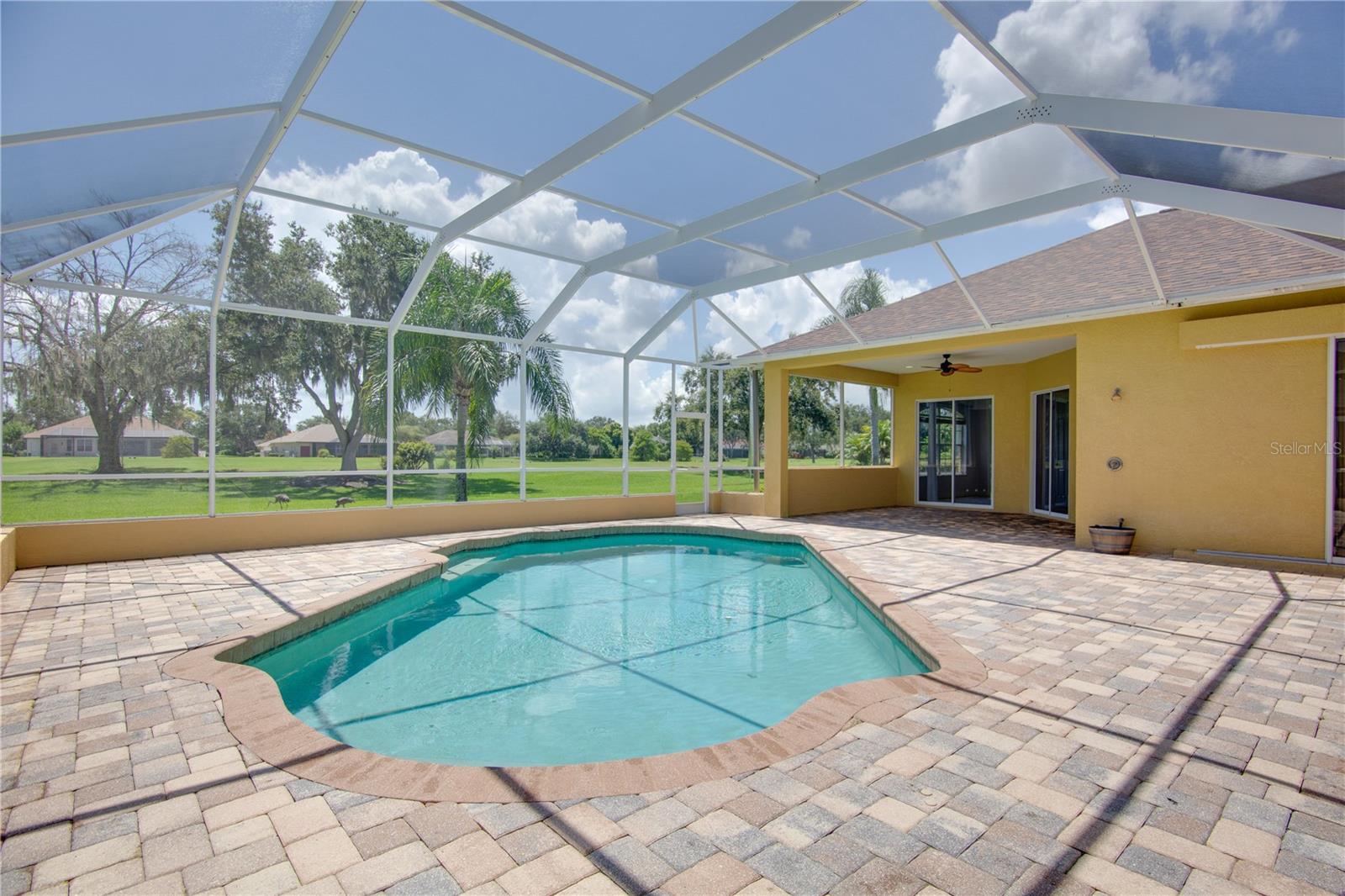 RIVER CLUB SOUTH SUBPHASE III - Residential Lease