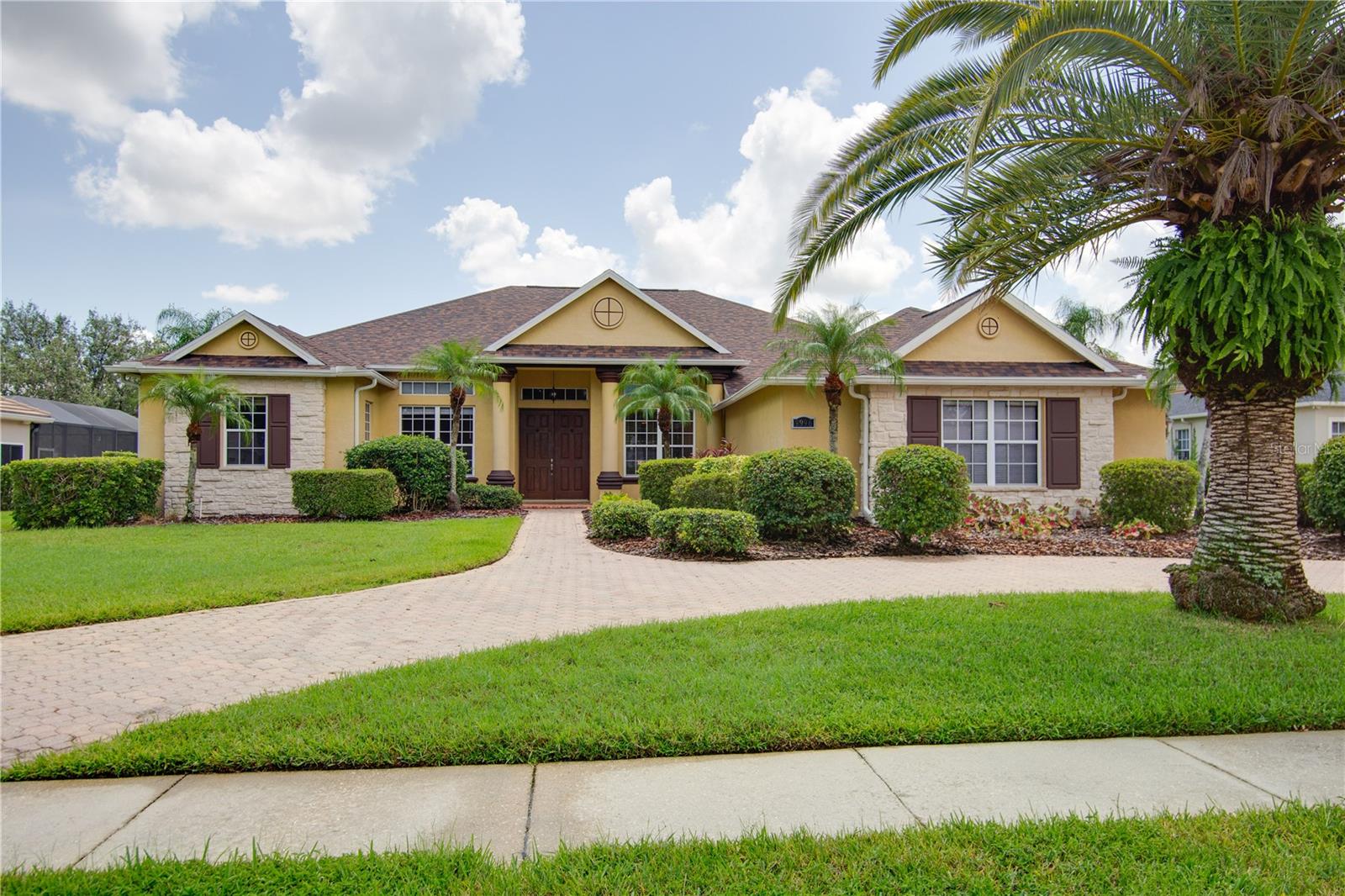 RIVER CLUB SOUTH SUBPHASE III - Residential Lease