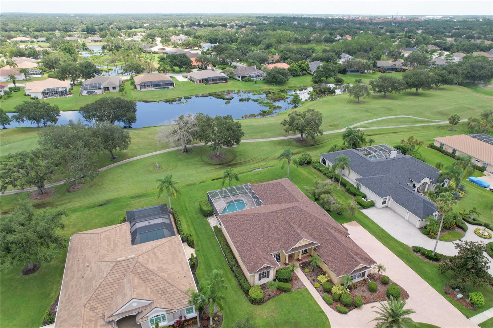 RIVER CLUB SOUTH SUBPHASE III - Residential Lease