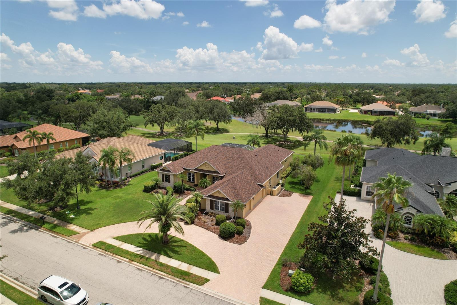 RIVER CLUB SOUTH SUBPHASE III - Residential Lease