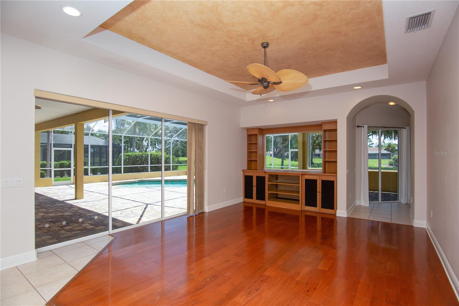 RIVER CLUB SOUTH SUBPHASE III - Residential Lease