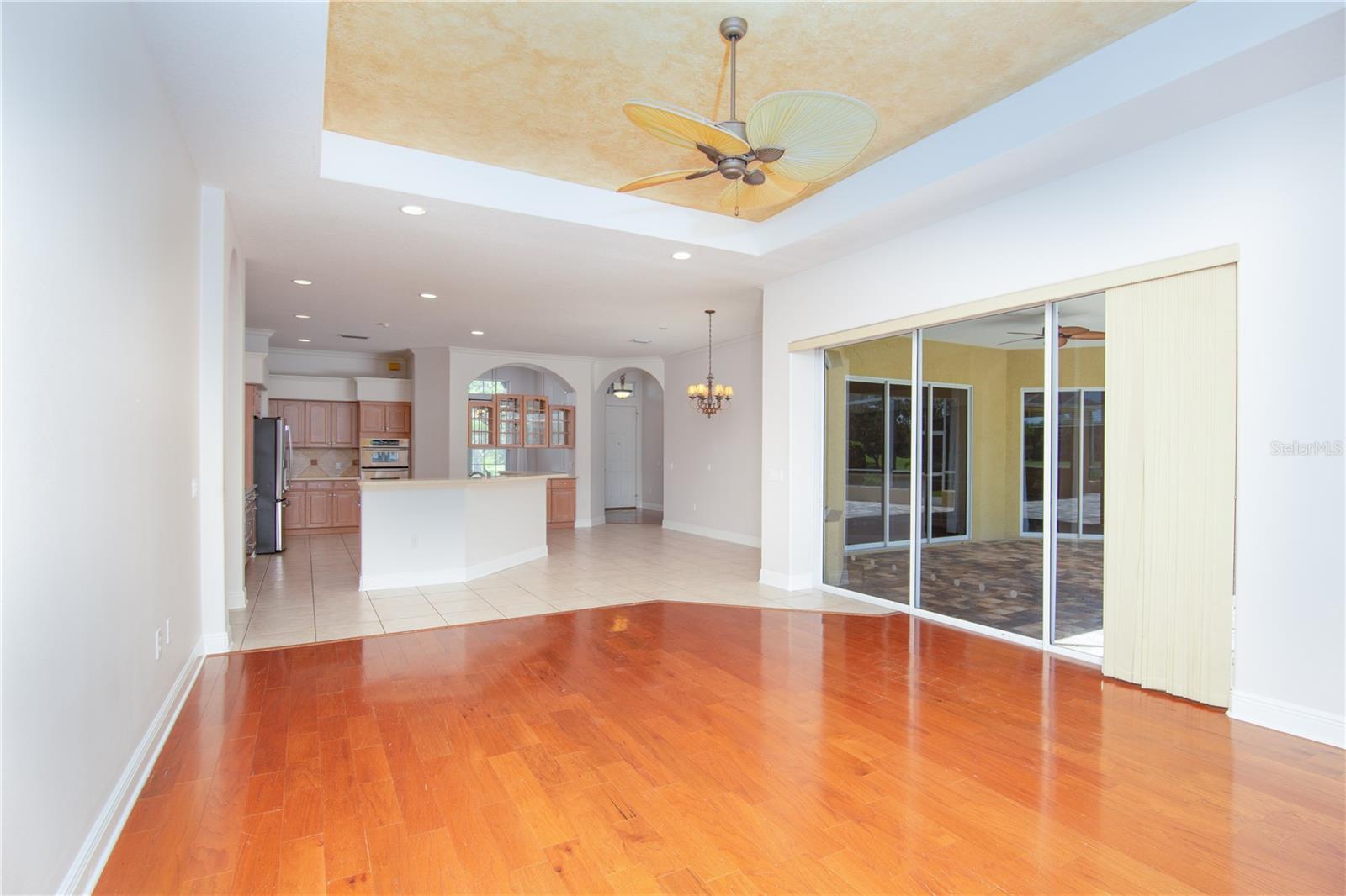 RIVER CLUB SOUTH SUBPHASE III - Residential Lease