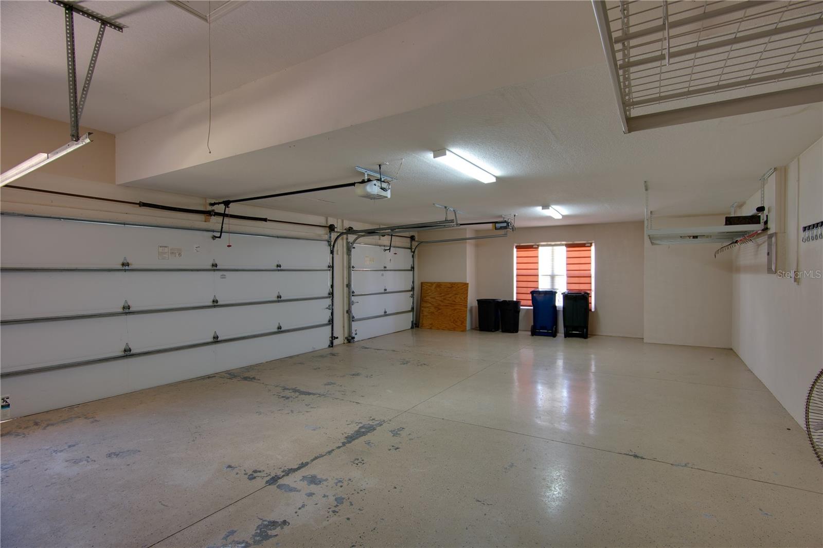 RIVER CLUB SOUTH SUBPHASE III - Residential Lease