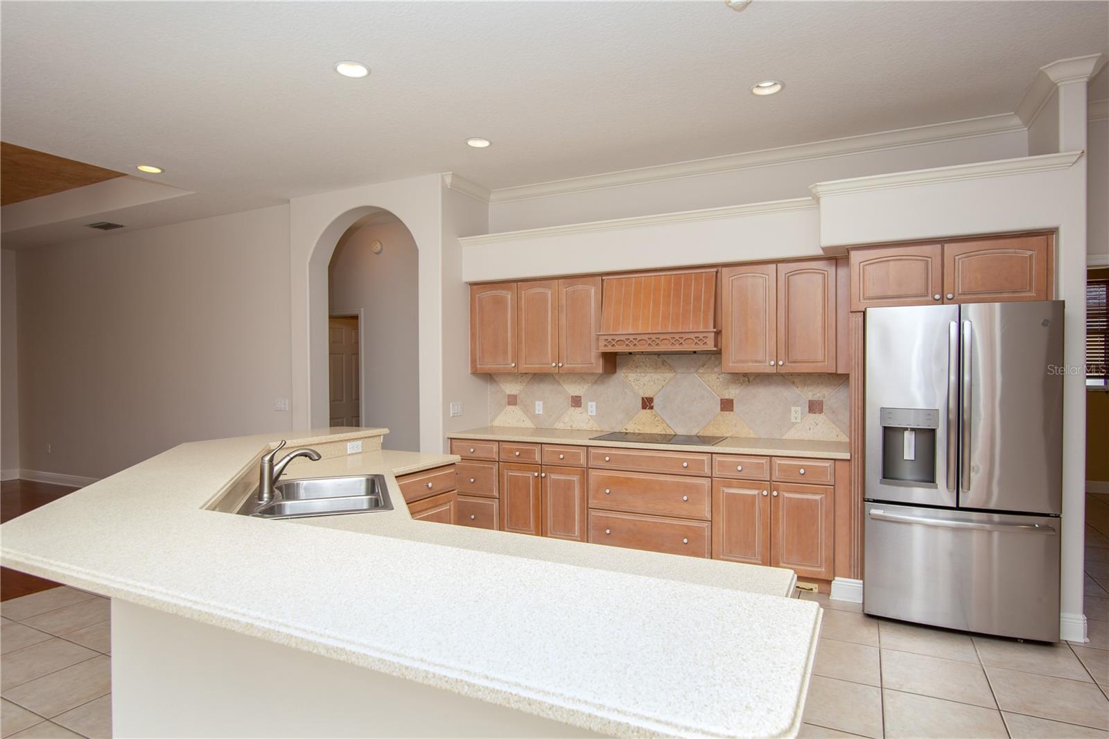 RIVER CLUB SOUTH SUBPHASE III - Residential Lease