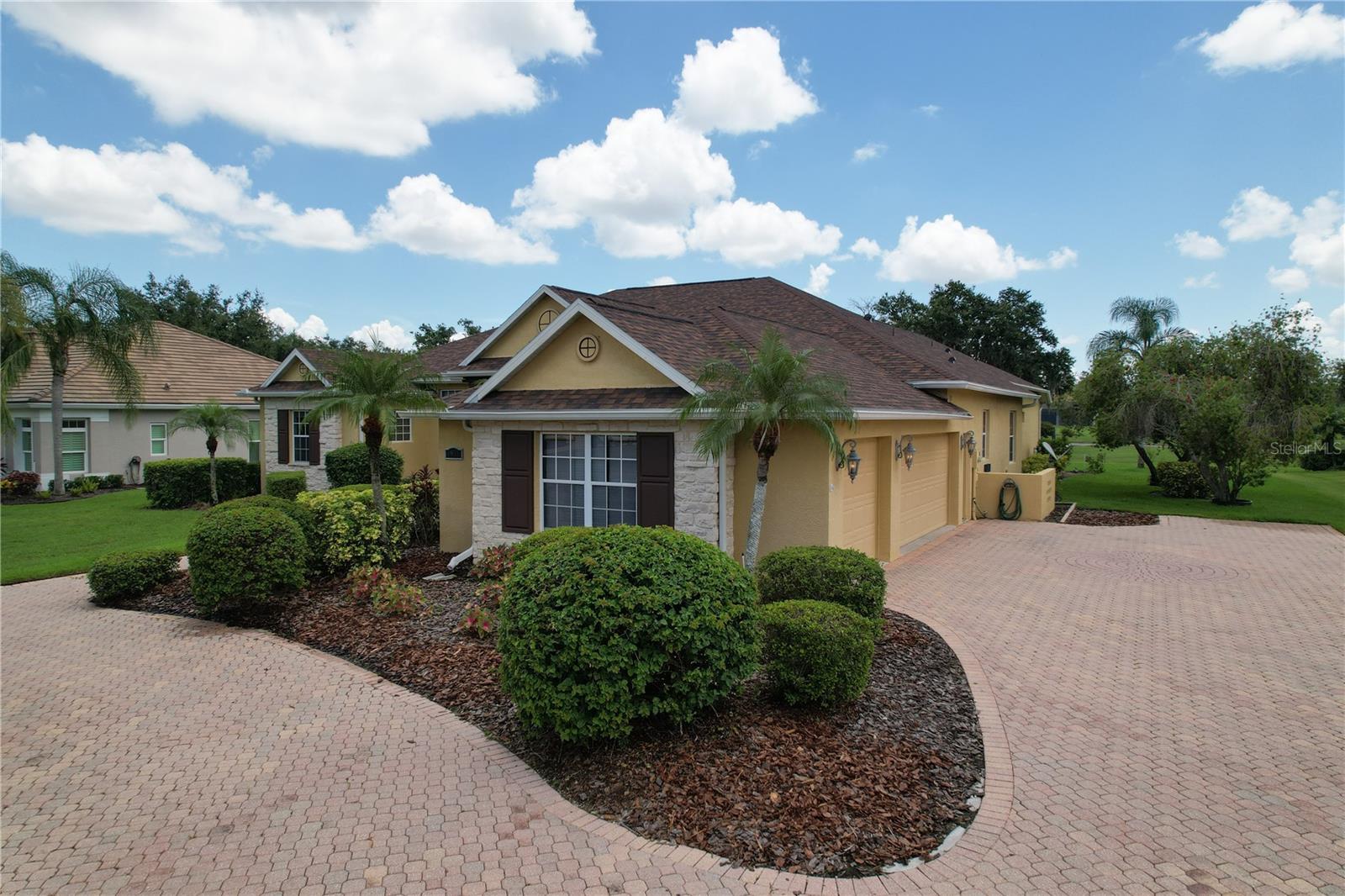 RIVER CLUB SOUTH SUBPHASE III - Residential Lease