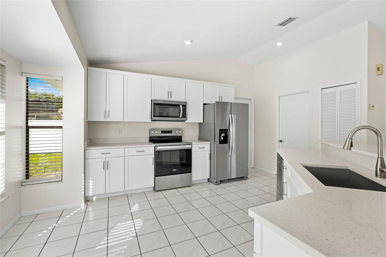 DEER RUN UNIT 9B - Residential