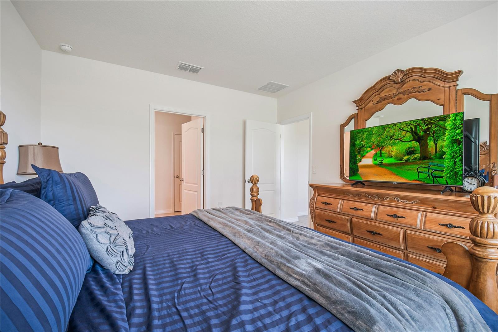 BARRINGTON - Residential