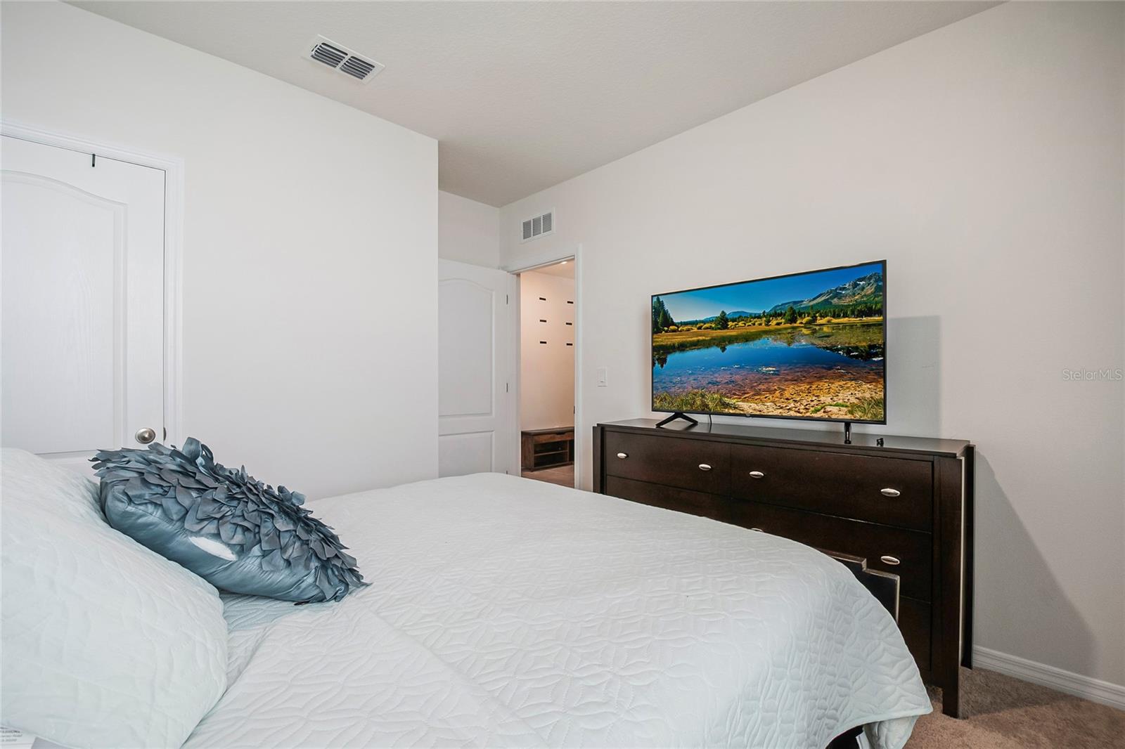 BARRINGTON - Residential