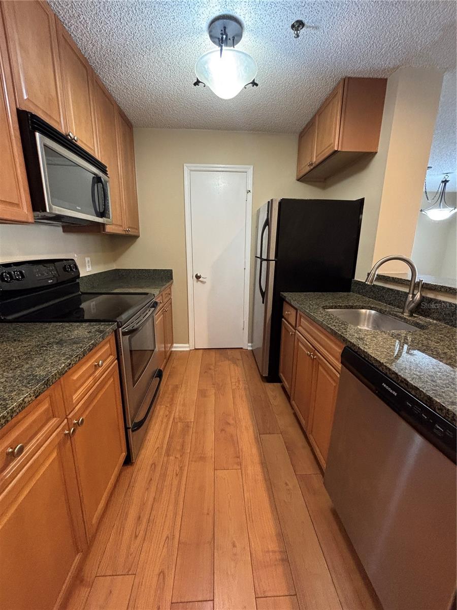 BAYPOINTE PRESERVE CONDO - Residential