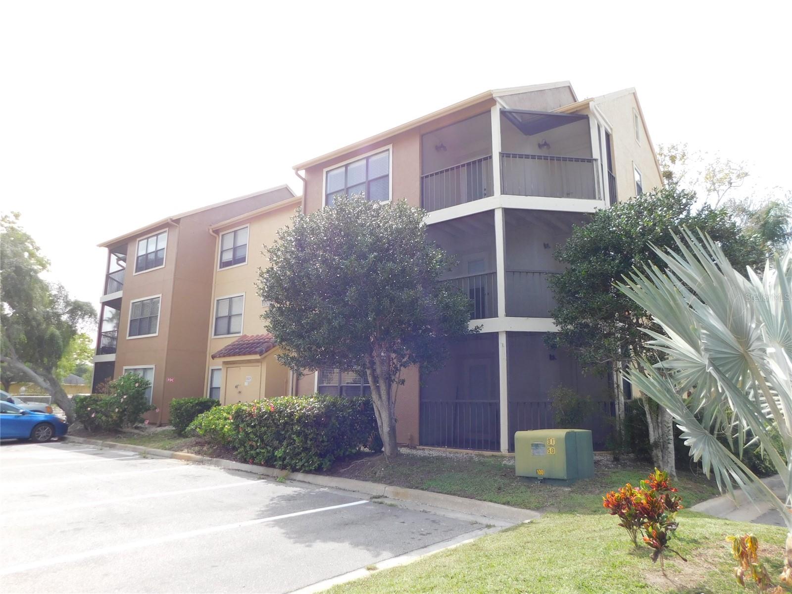 BAYPOINTE PRESERVE CONDO - Residential