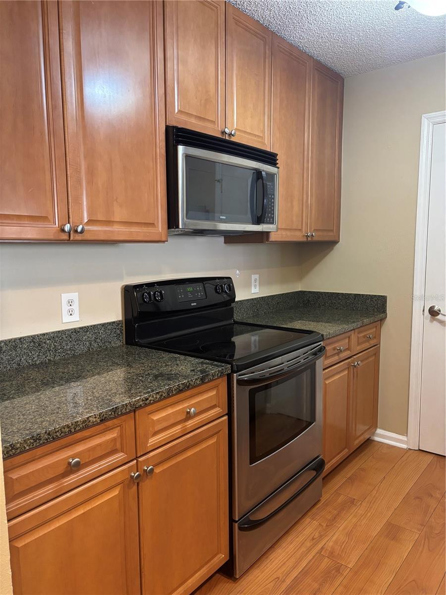 BAYPOINTE PRESERVE CONDO - Residential