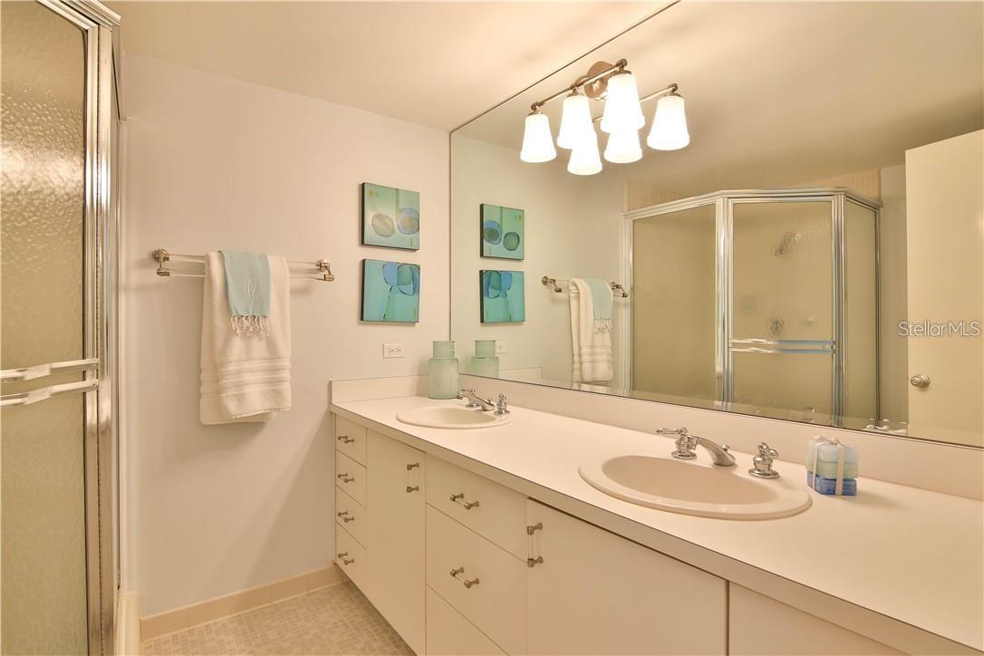 SANDS POINT - Residential Lease