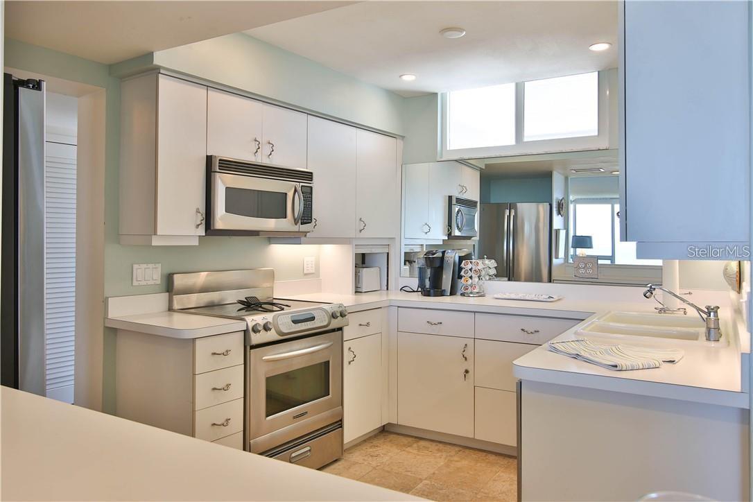 SANDS POINT - Residential Lease