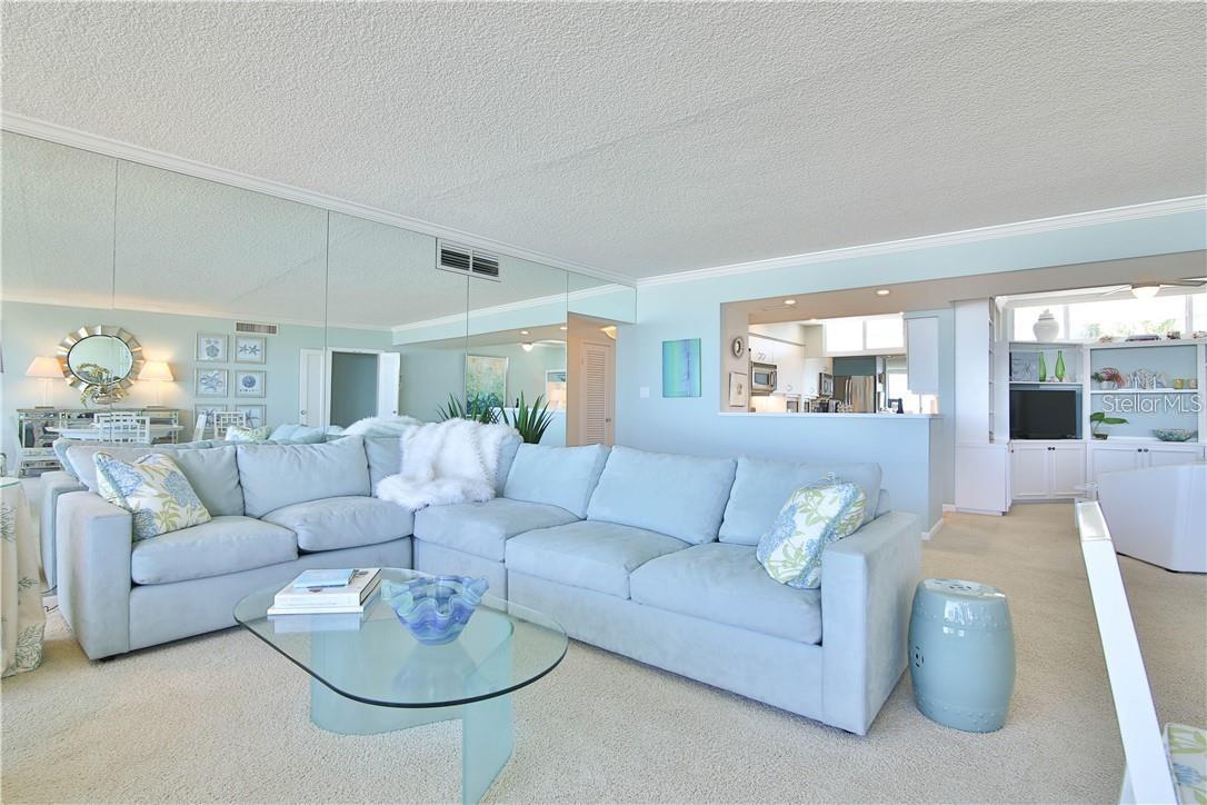 SANDS POINT - Residential Lease
