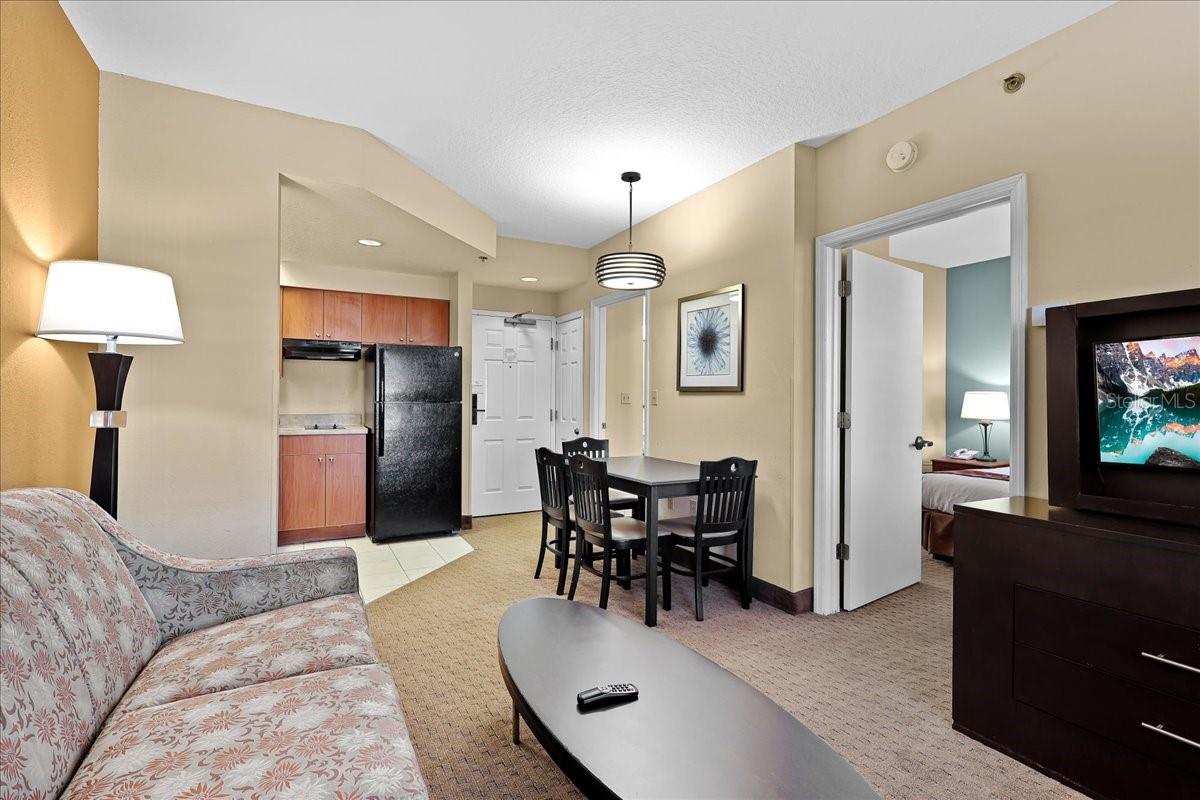 7601 CANADA AVENUE 527