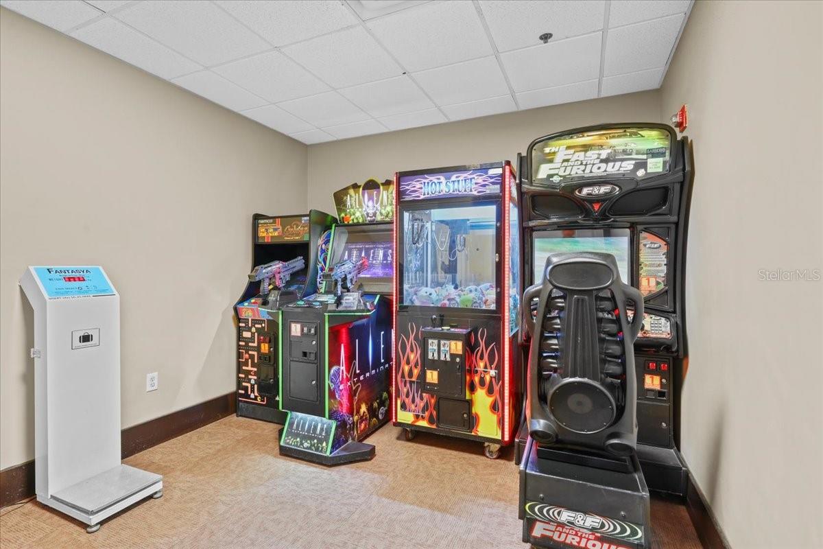 STAYSKY SUITES - Residential