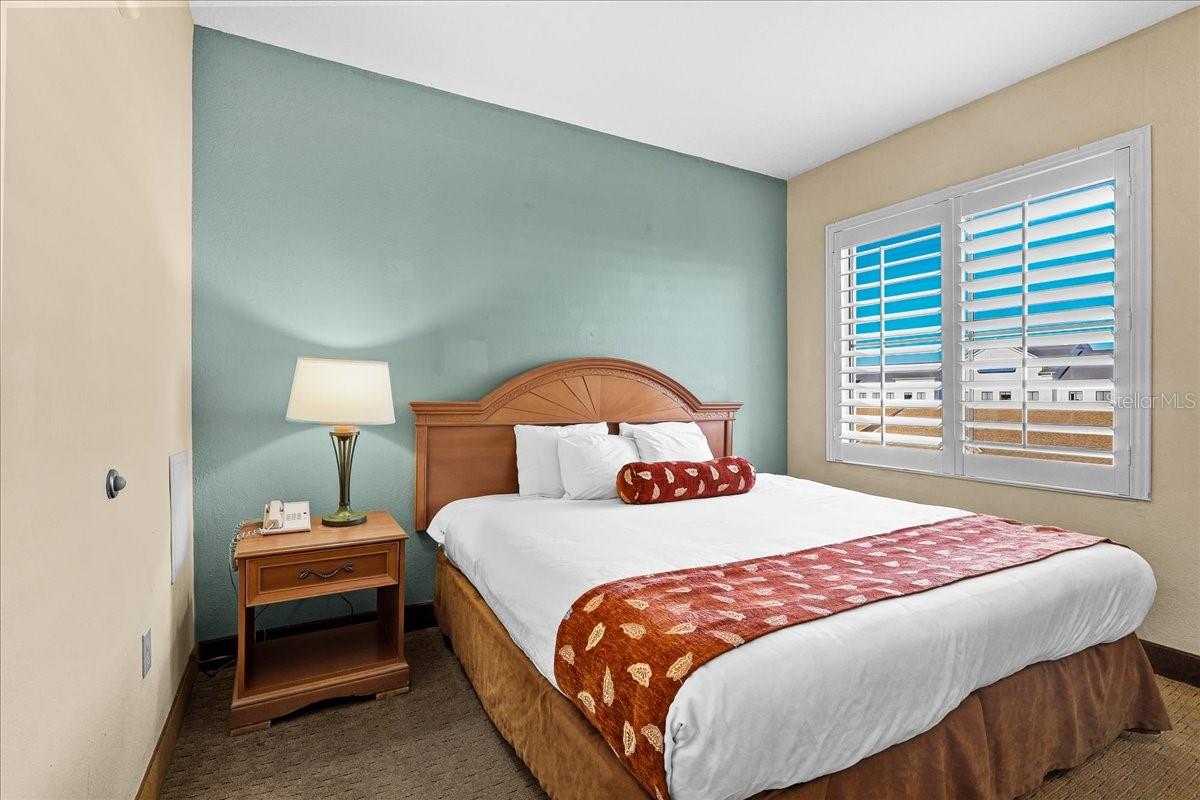 STAYSKY SUITES - Residential