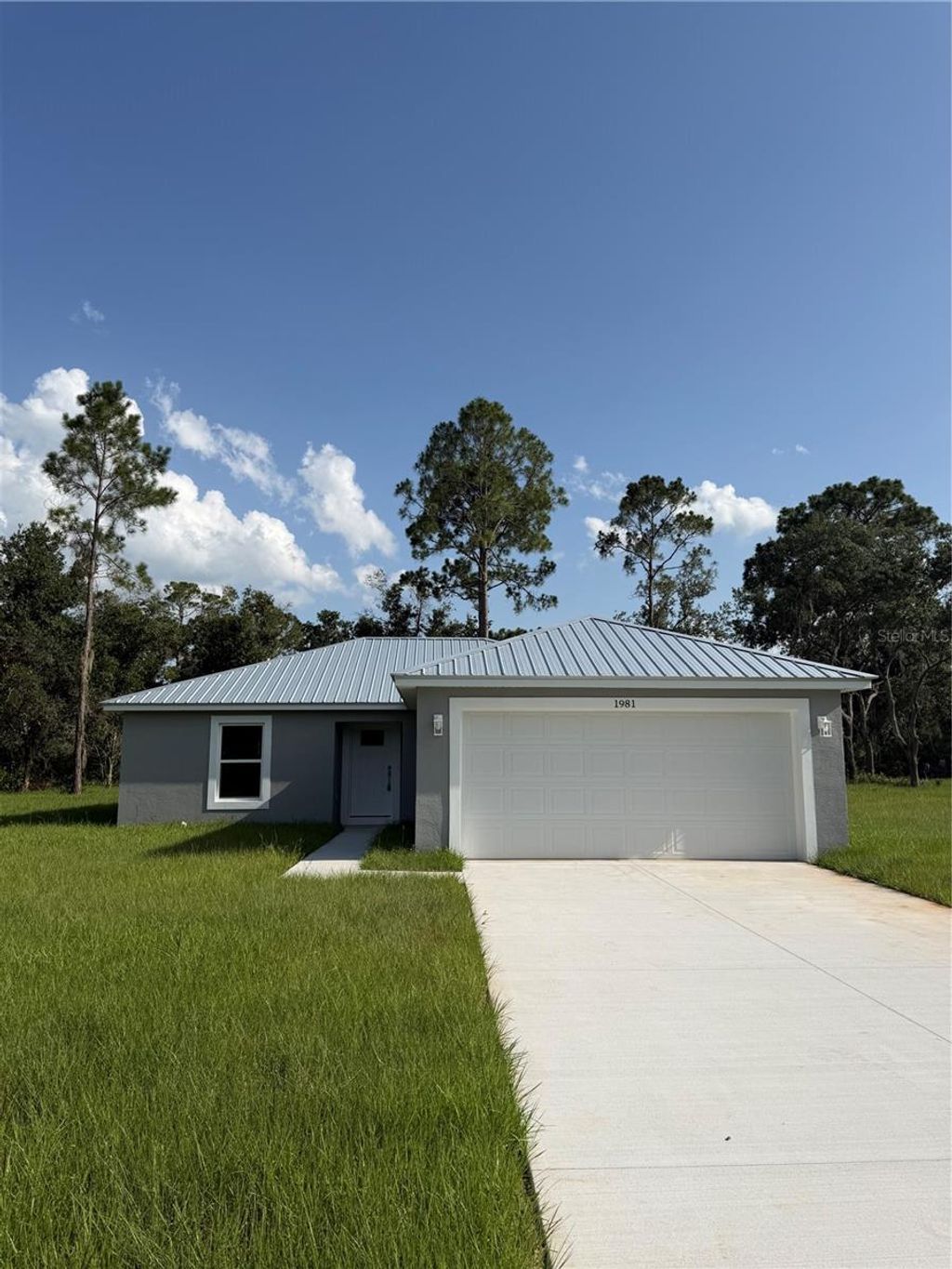 Photo of 1981 Lemon Dr, Lake Wales, FL 33898 (MLS # P4939306)
