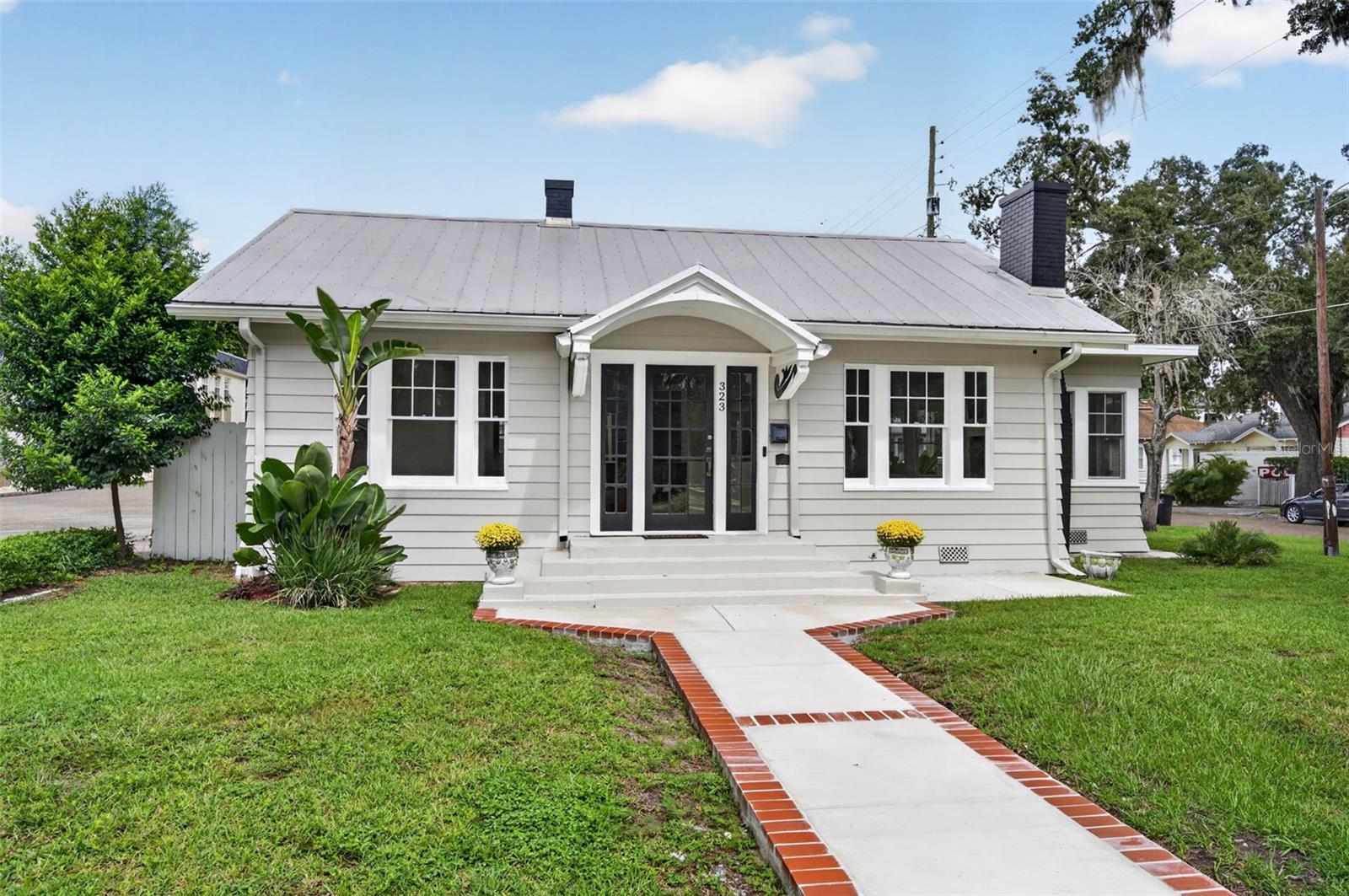 323 E AMELIA STREET