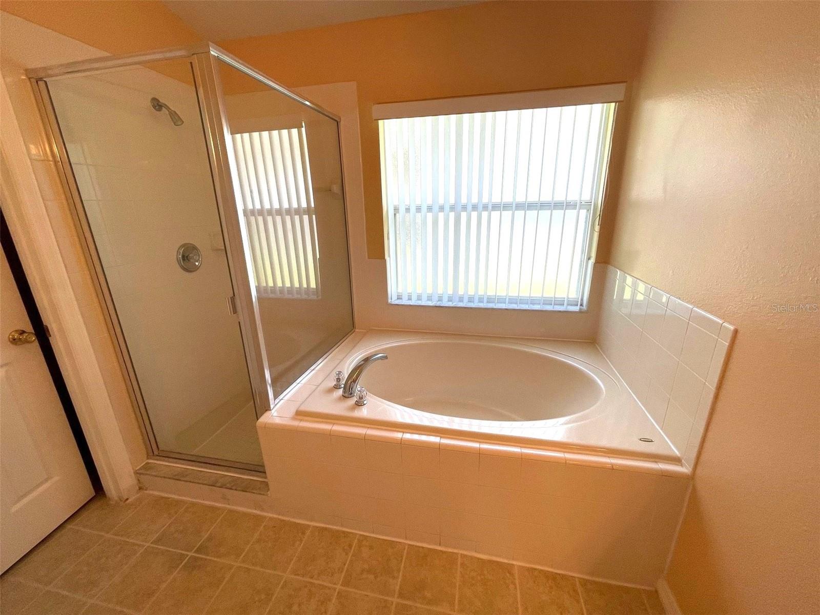 LEGACY PARK PH 03 - Residential Lease