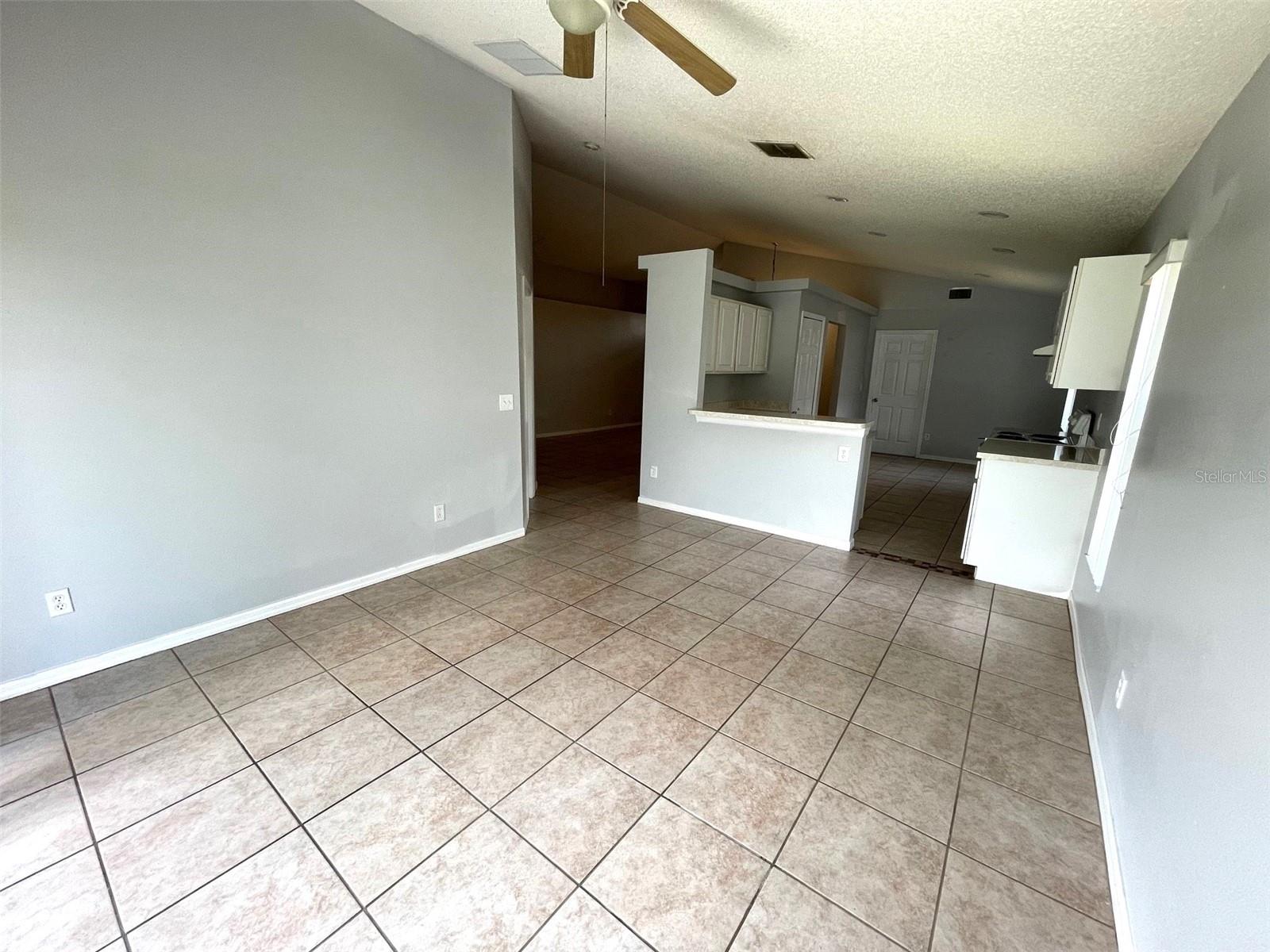 LEGACY PARK PH 03 - Residential Lease