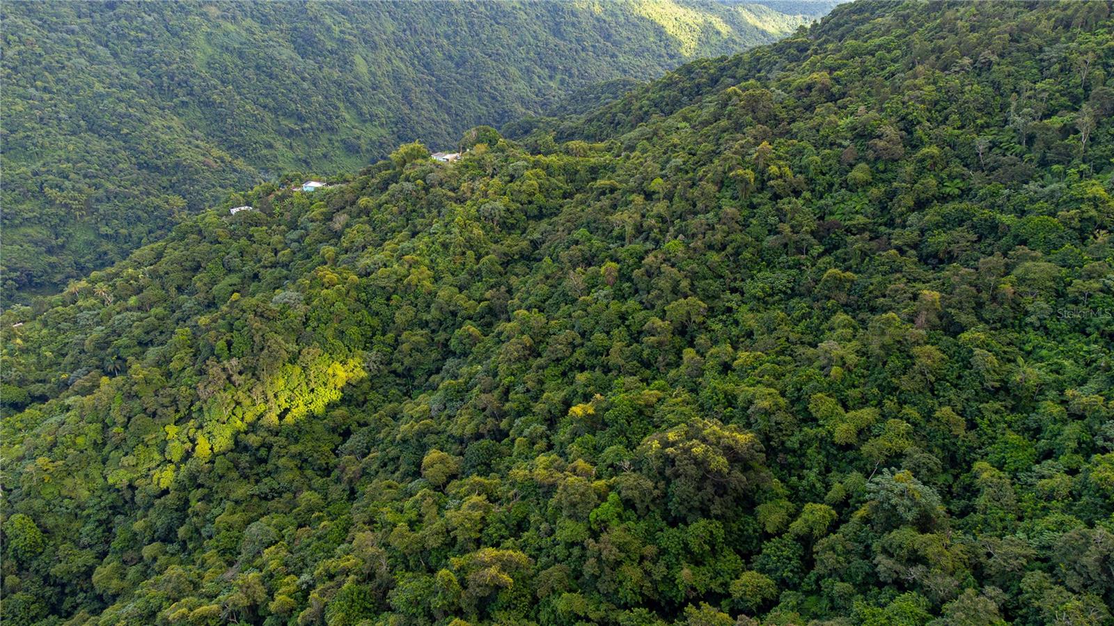 SEC. LA GLORIA - Residential