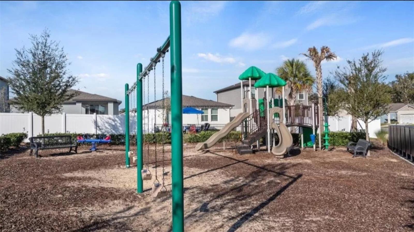 LAKE DENHAM ESTATES - Residential