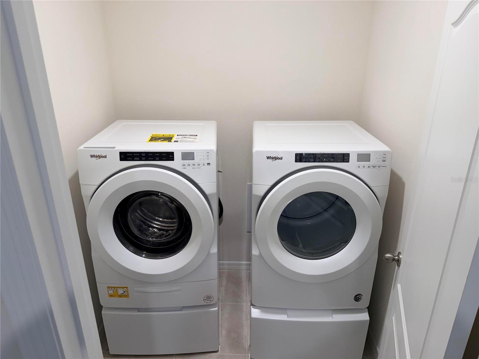 LAKE DENHAM ESTATES - Residential