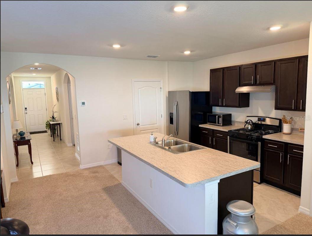 LAKE DENHAM ESTATES - Residential