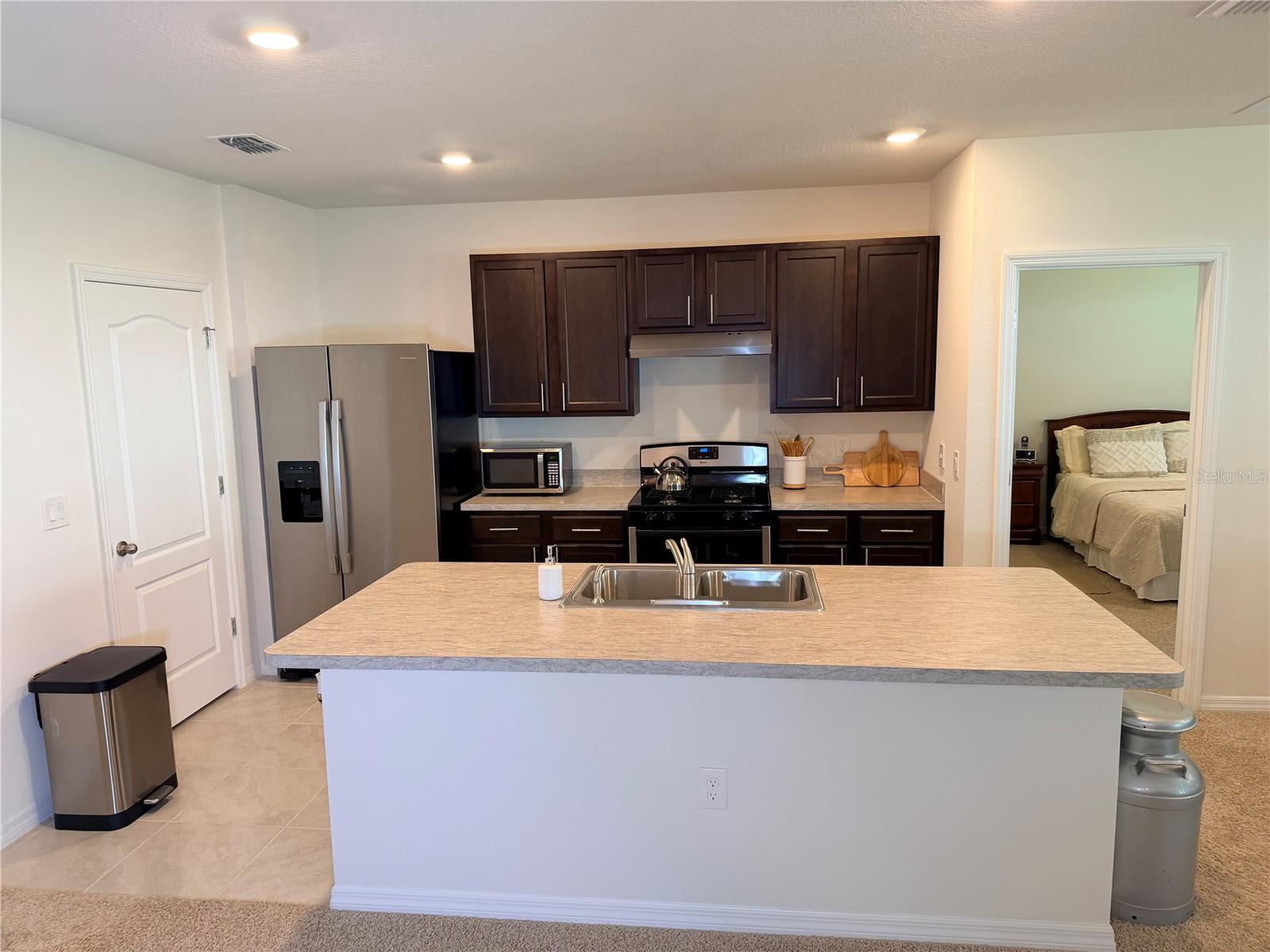 LAKE DENHAM ESTATES - Residential