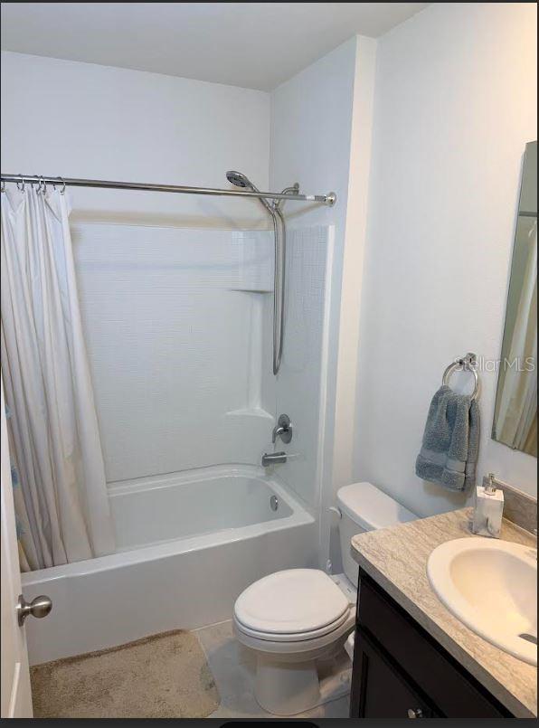 LAKE DENHAM ESTATES - Residential