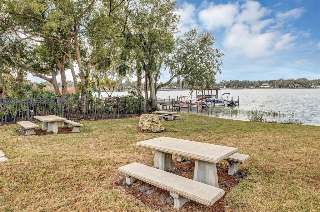 Photo of 1136 Lake Willisara Circle #23, Orlando, FL 32806 (MLS # O6382979)