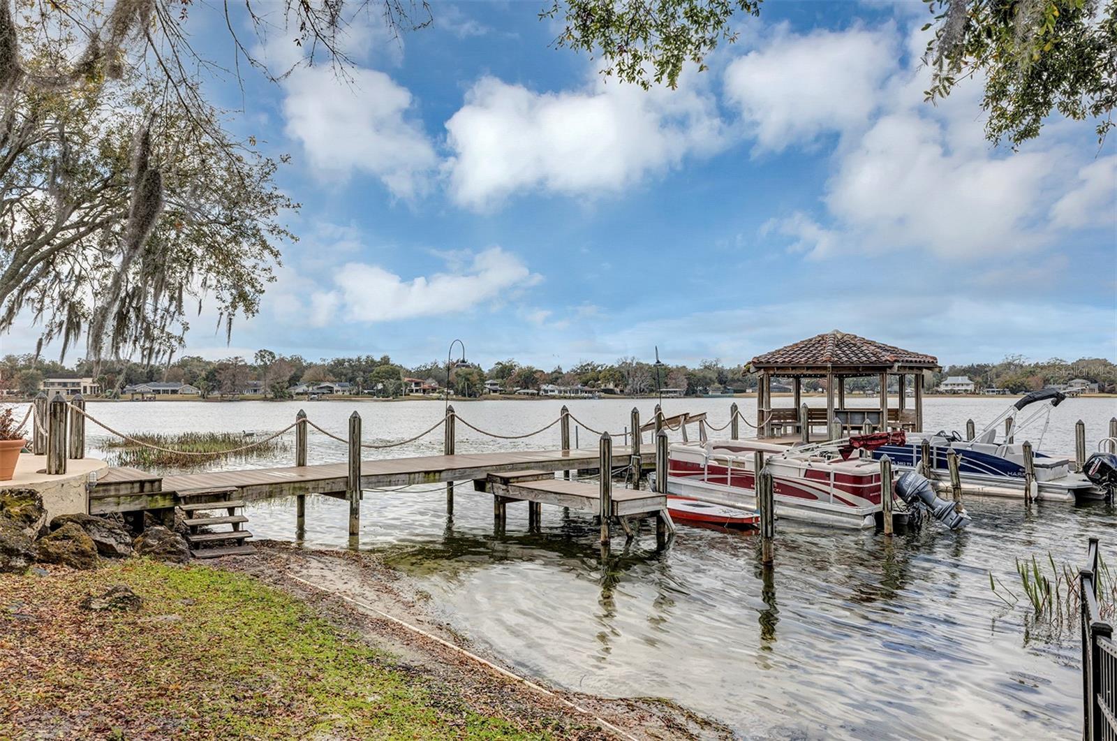 1136 LAKE WILLISARA CIRCLE 23