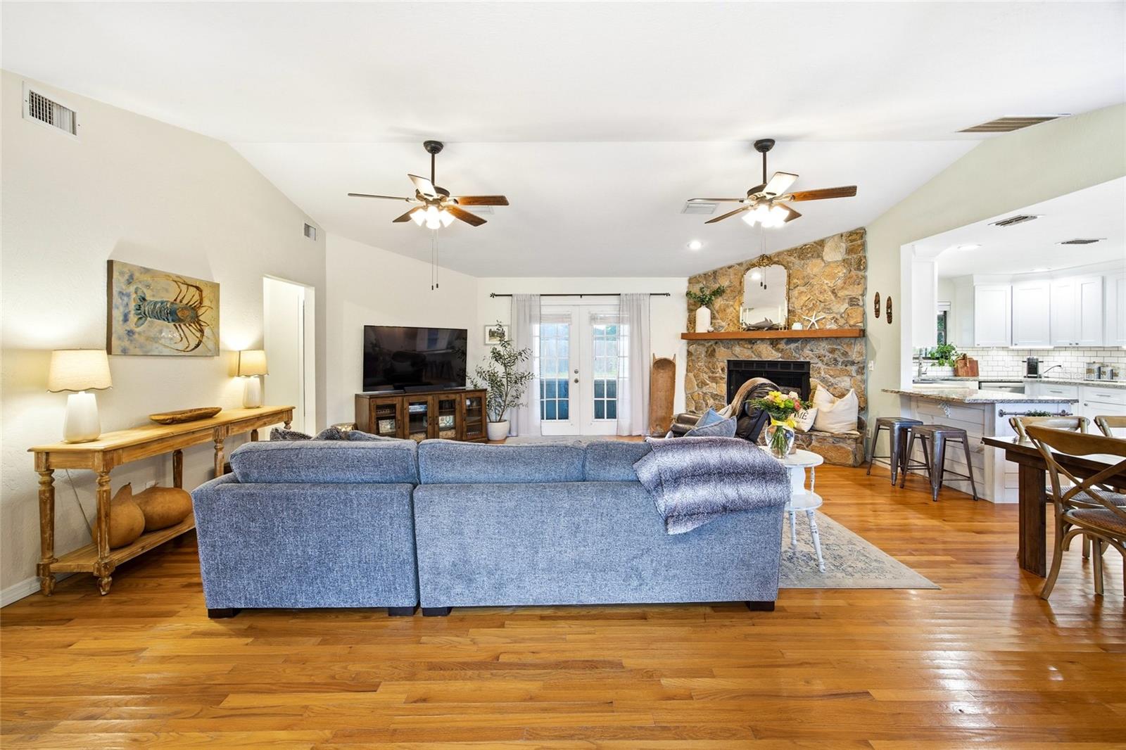 CRESTWOOD EAST - Residential