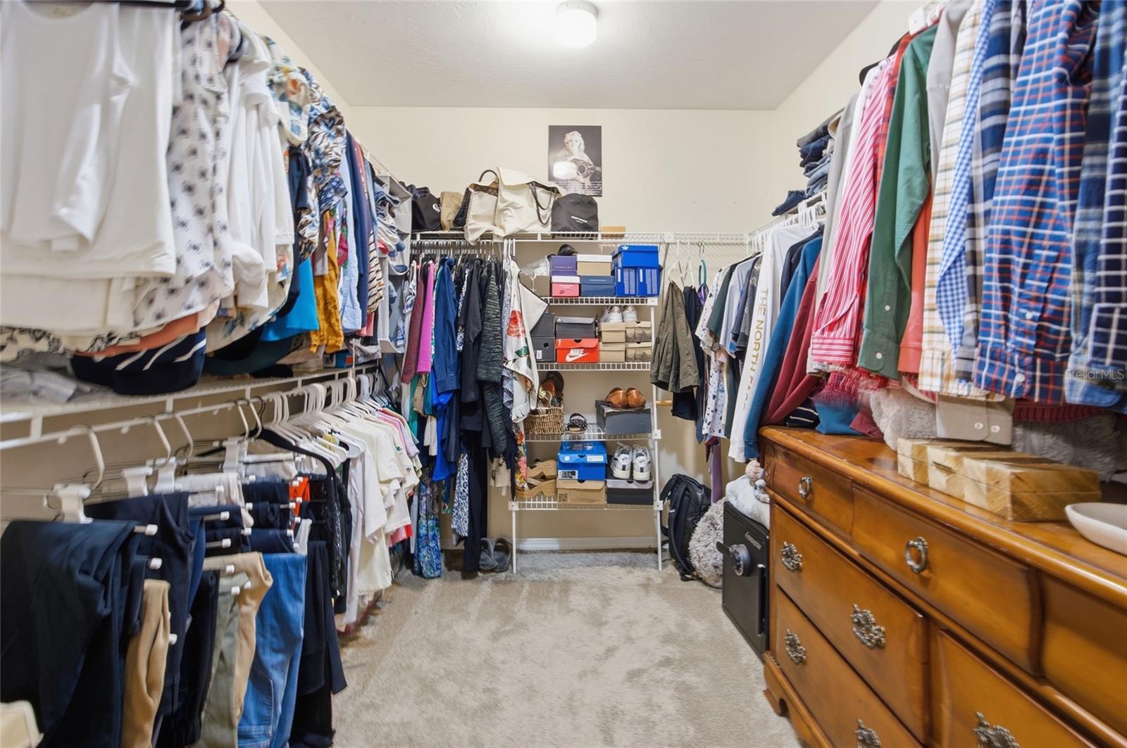 CRESTWOOD EAST - Residential