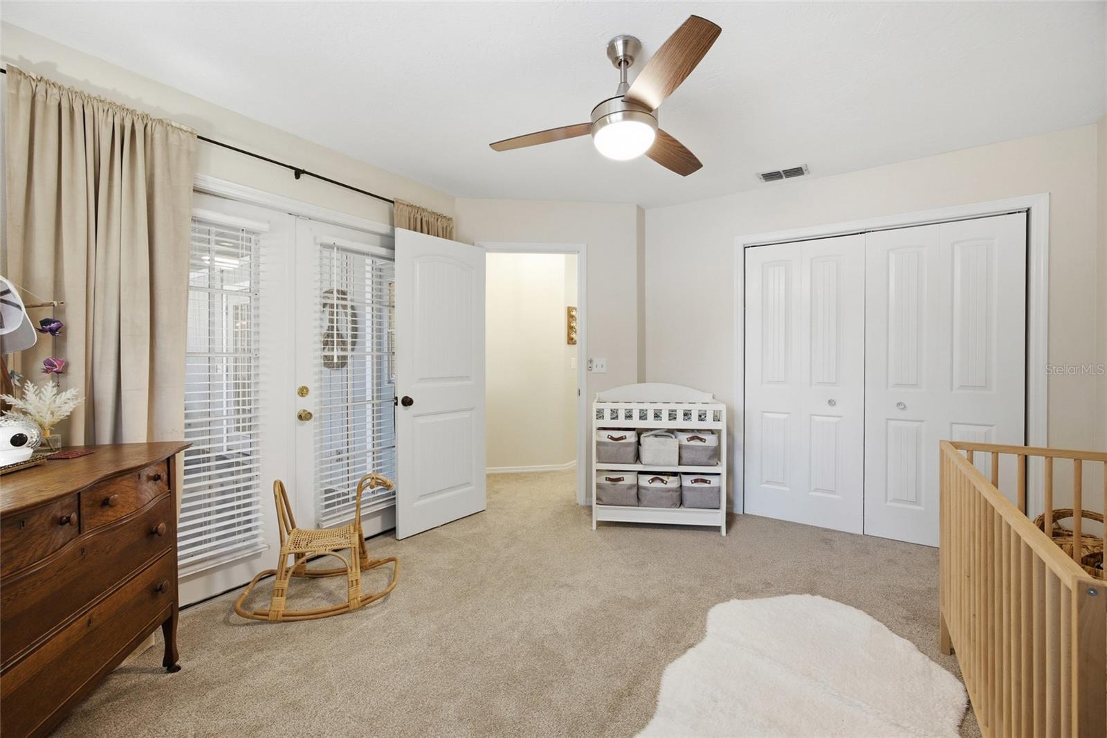 CRESTWOOD EAST - Residential