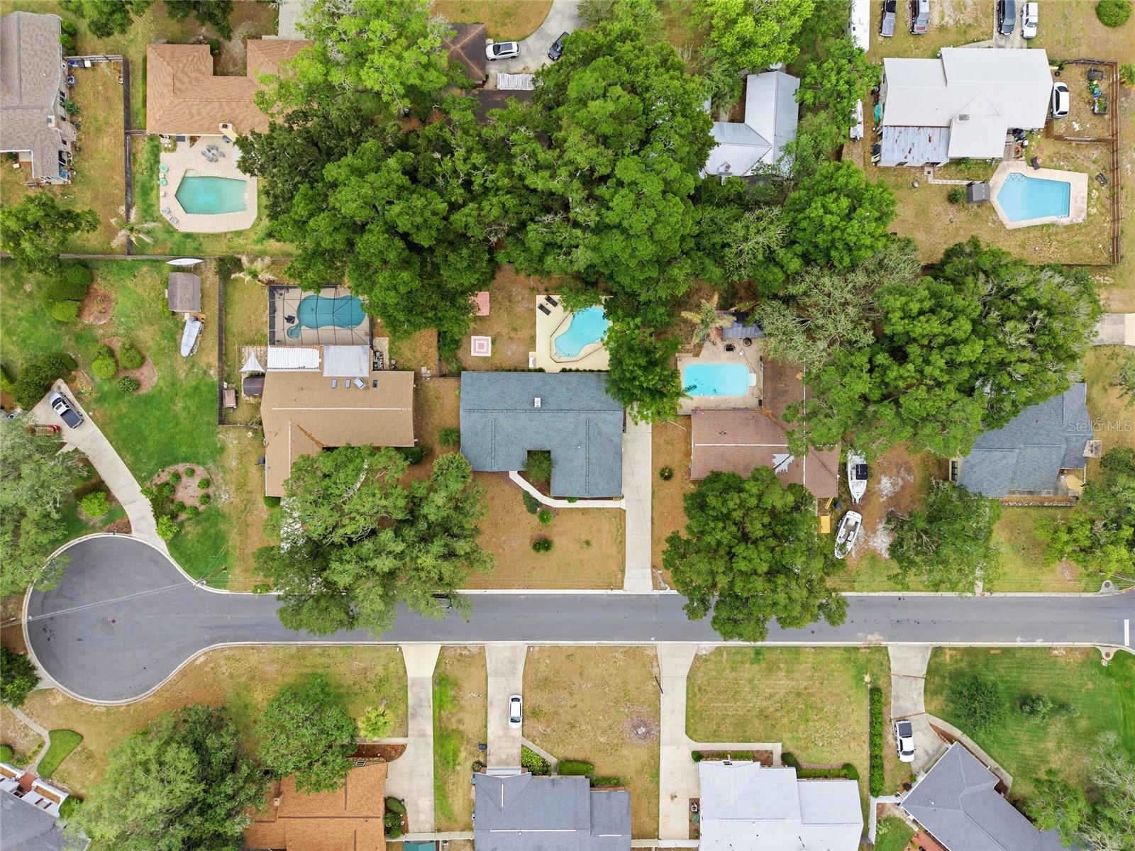 CRESTWOOD EAST - Residential