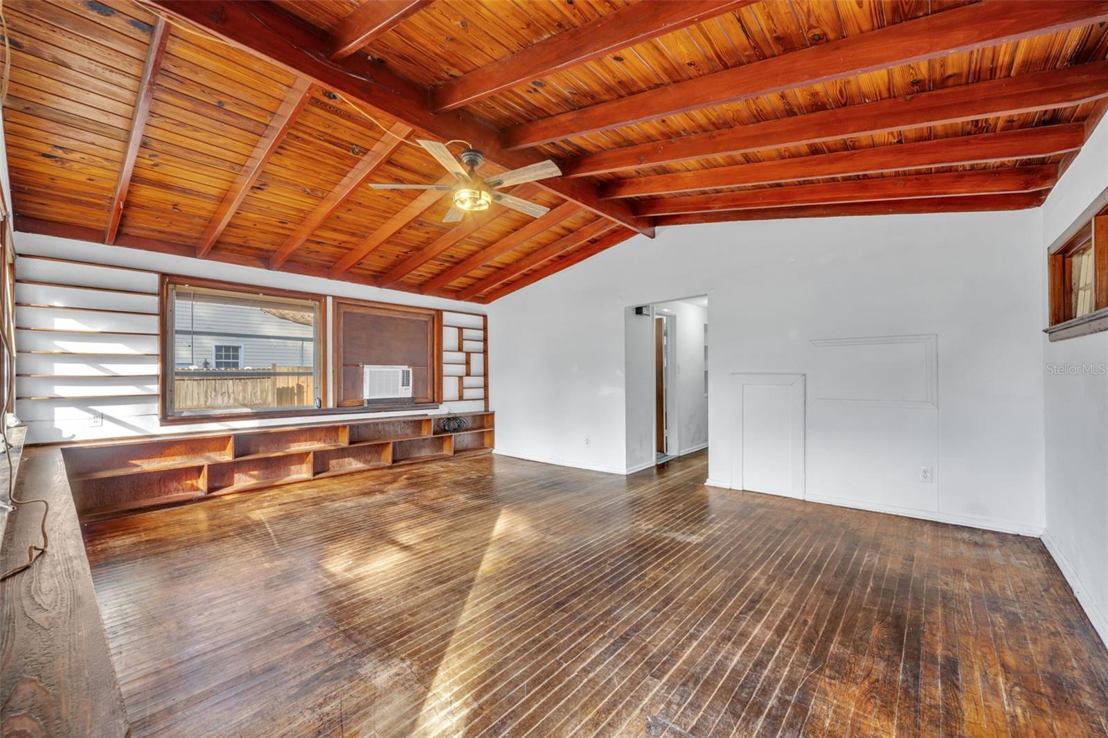 LAKE HELEN BLK 24 - Residential