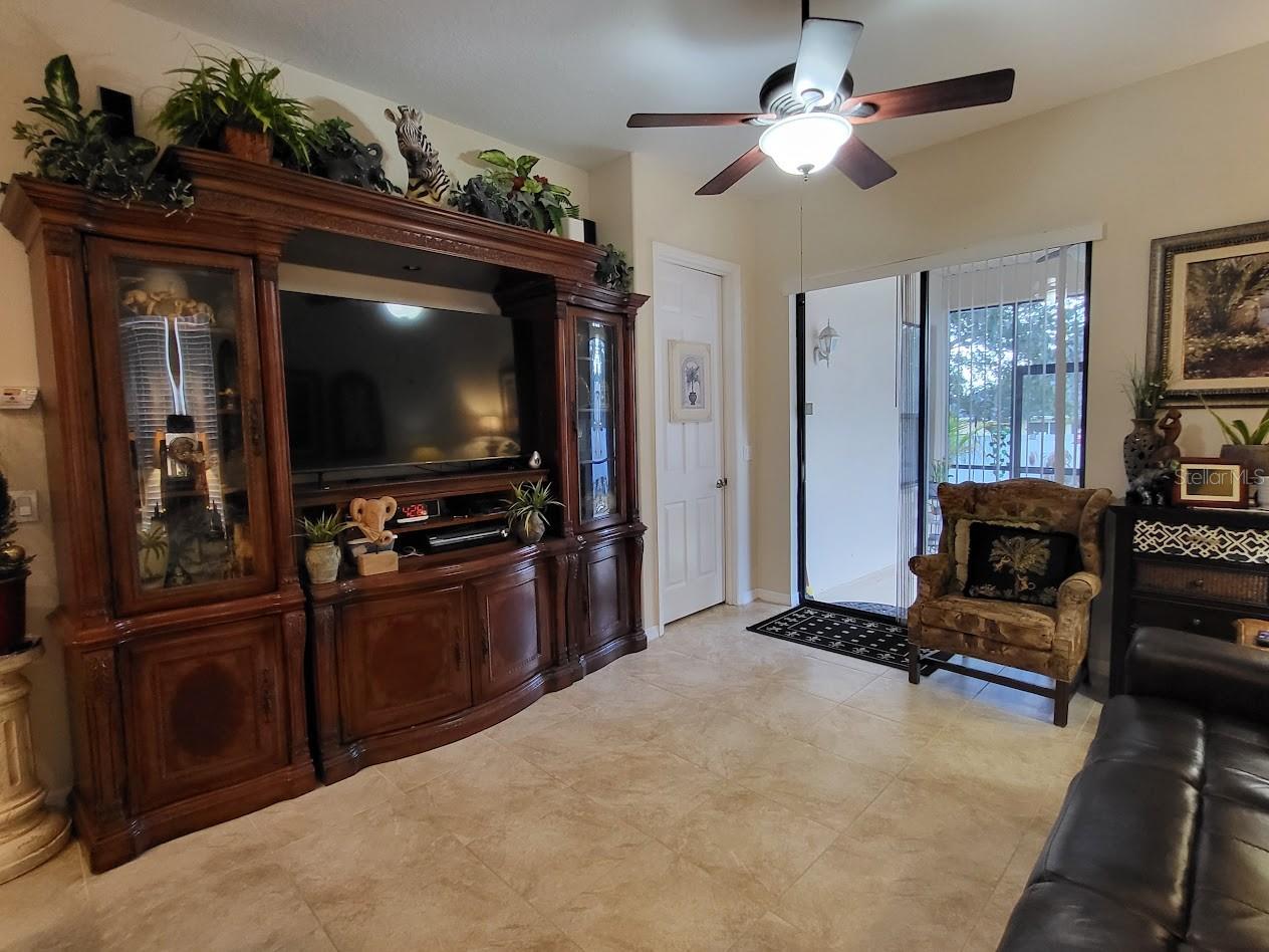 STONEGATE AT SILVER LAKE SUB - Residential