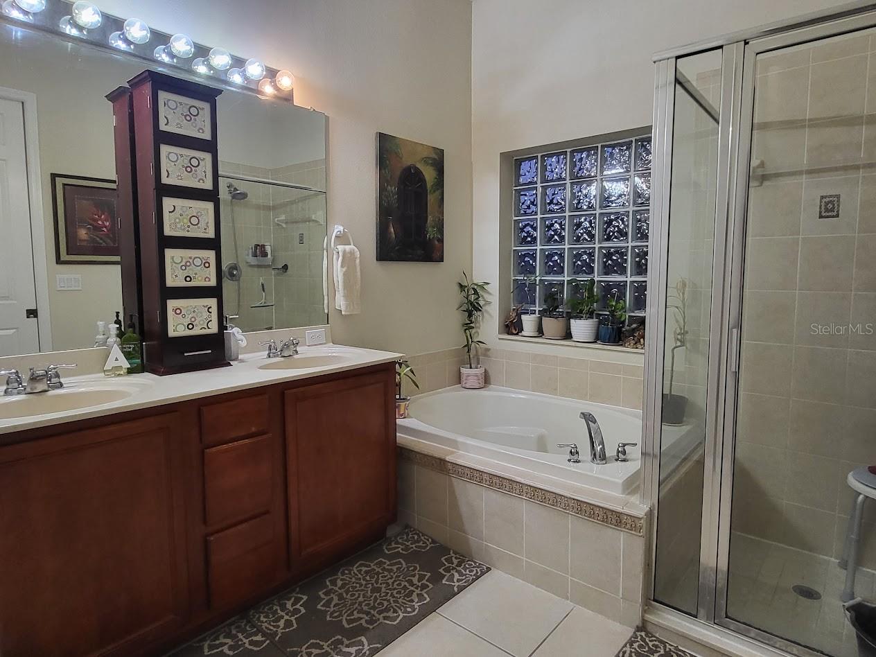 STONEGATE AT SILVER LAKE SUB - Residential