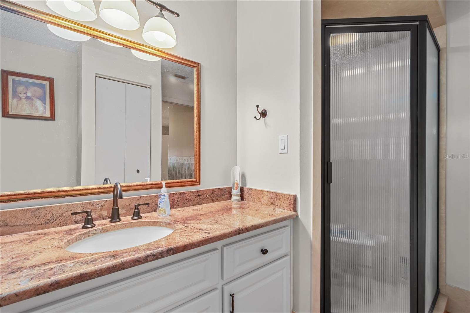 SPRUCE CREEK - Residential