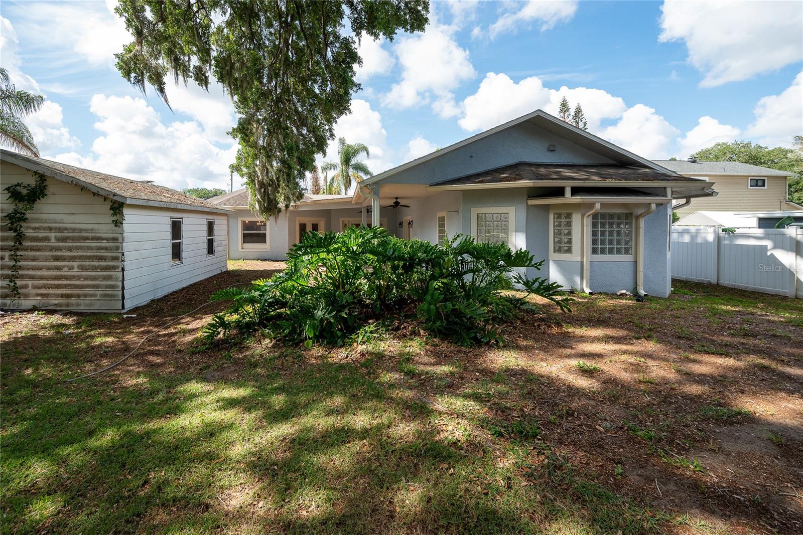 UNIVERSITY HEIGHTS - Residential