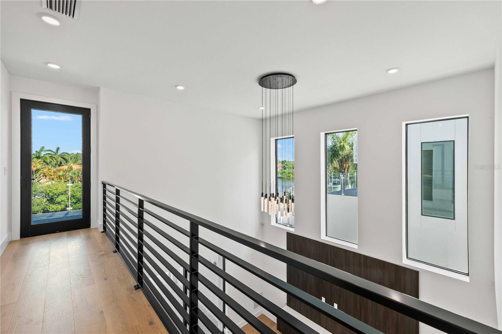 SARASOTA BEACH - Residential