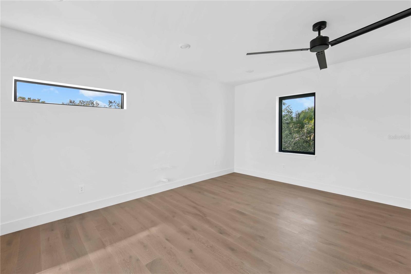 SARASOTA BEACH - Residential